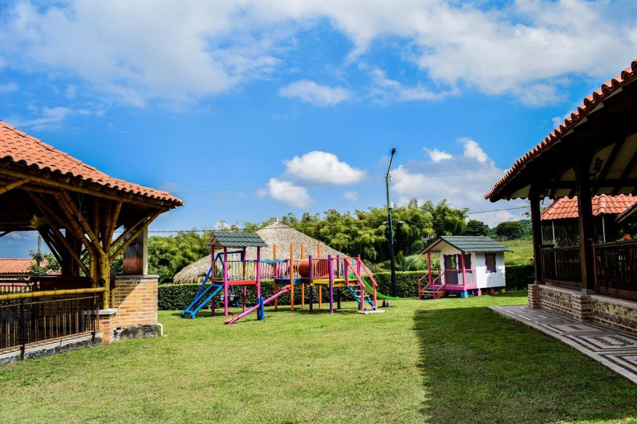 La Victoria Hotel Campestre Quimbaya Exterior photo